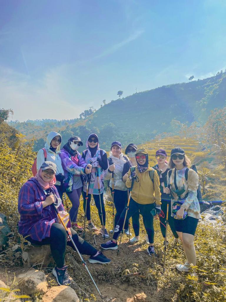rute medium a trekking sentul