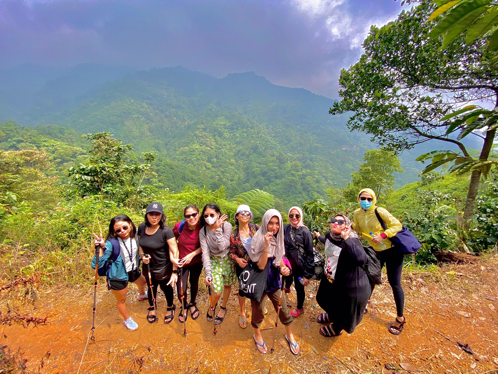 rute trekking c pesona trekking sentul